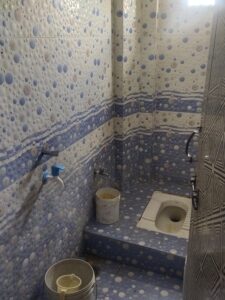 indore me room